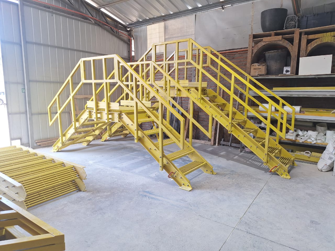 Pasarela autoportante FRP – INDPUL